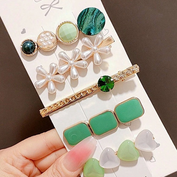 Embellished Hair Clips Set #2 - Picture 2 of 4